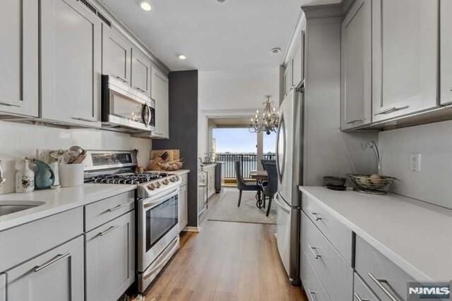 Property Photo:  3 Horizon Road #1004  NJ 07024 