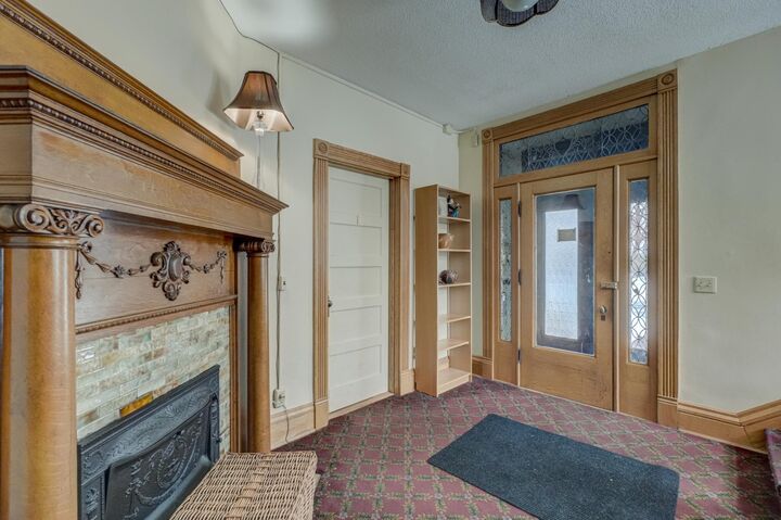 Property Photo:  1913 Carroll Avenue  MN 55104 