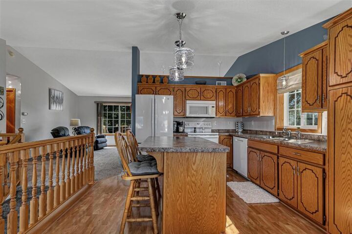 Property Photo:  401 Cedarwood Court  MN 56387 