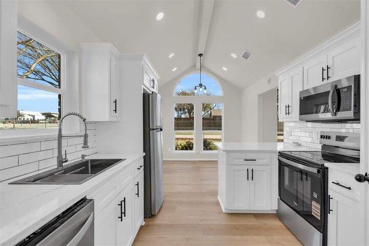 Property Photo:  8691 Pebblebrook Drive  TX 75034 