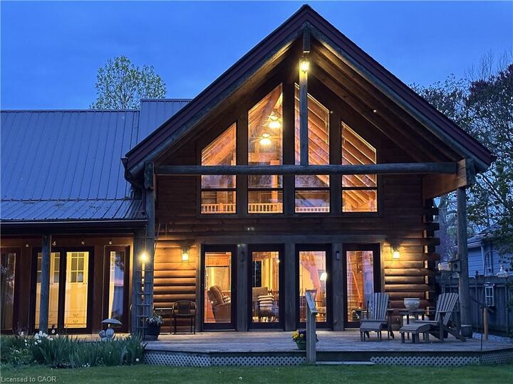 Property Photo: 27 Brant Avenue ON N0A 1N7