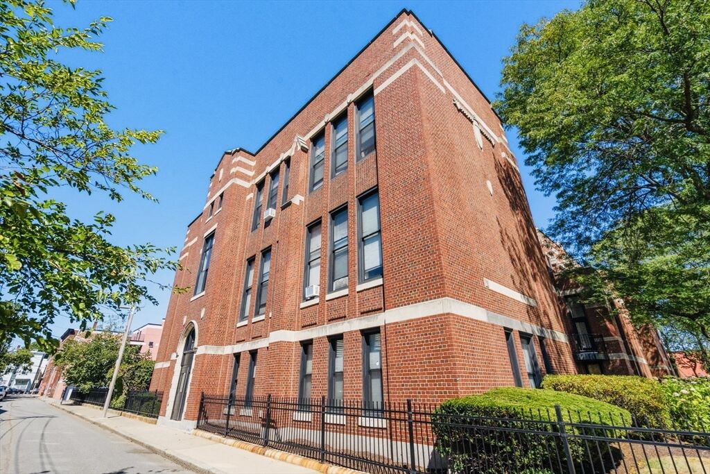 Property Photo:  60 Gibson St 201  MA 02122 