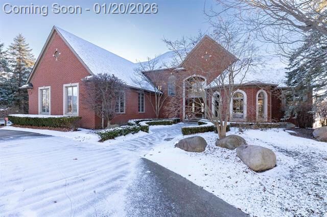 Property Photo:  56187 Nickelby Street  MI 48316 