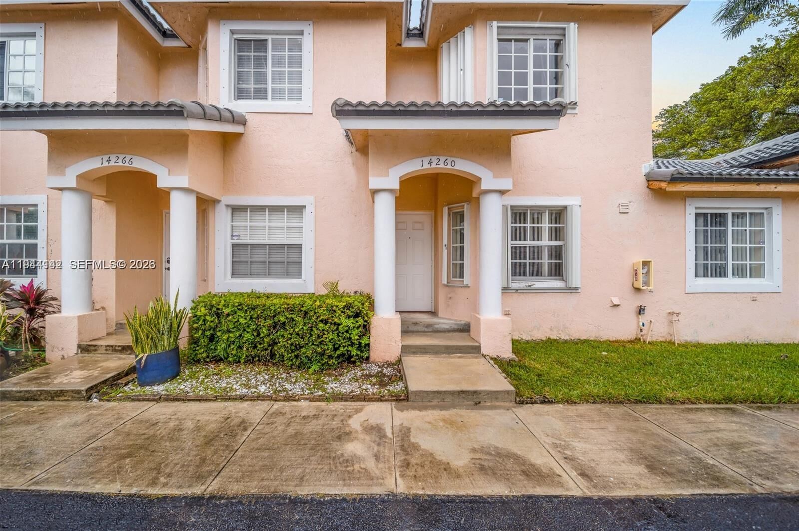 Property Photo:  14260 SW 121st Pl 11  FL 33186 