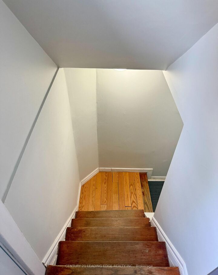 Property Photo:  28 Gates Avenue Bsmt  ON M4C 1S9 