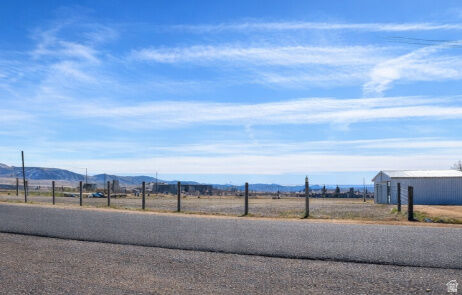 Property Photo:  400 S 100 E 5  UT 84630 