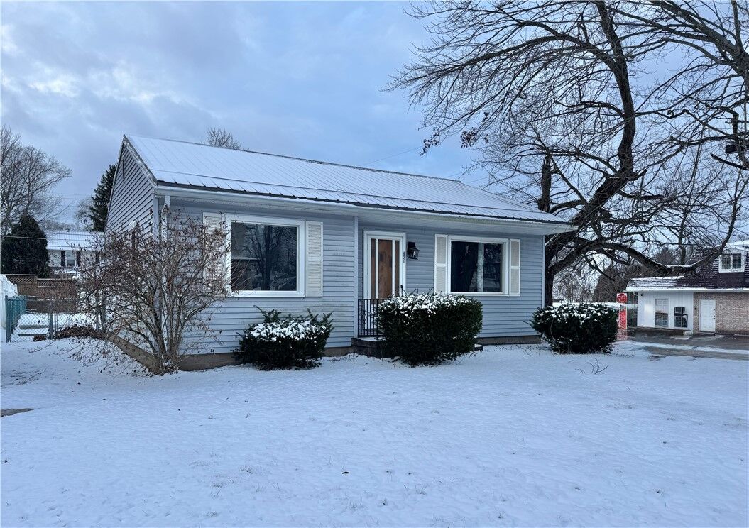 Property Photo:  421 S Main St  PA 16125 