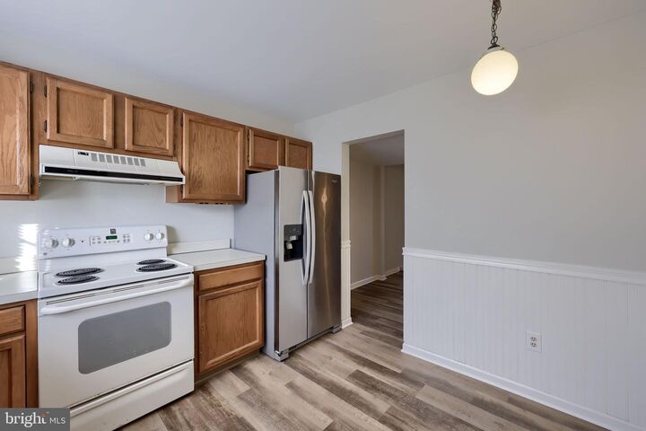 Property Photo:  305 Barrington Court  PA 17078 