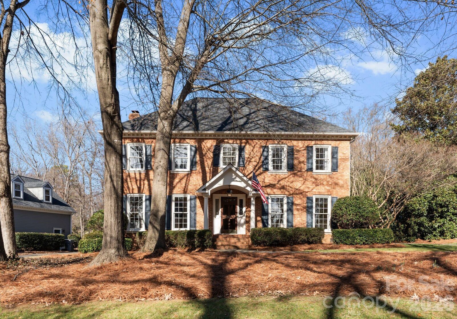 Property Photo: 9800 Chatham Oaks Trail NC 28210