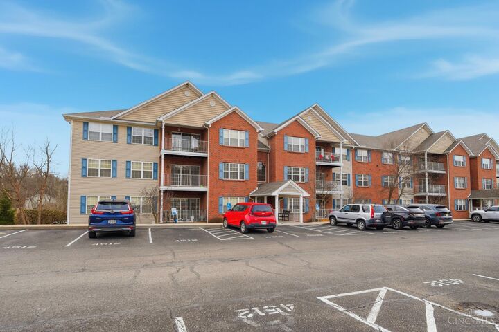 Property Photo:  4512 Clearwater Place  OH 45248 