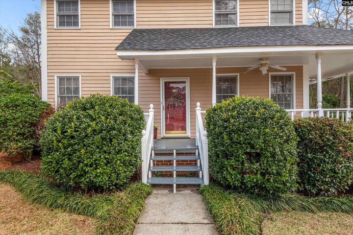 Property Photo:  407 Serpentine  SC 29063-2103 
