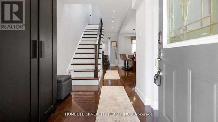 Property Photo:  75 Stoneledge Circle  ON L6R 1G8 