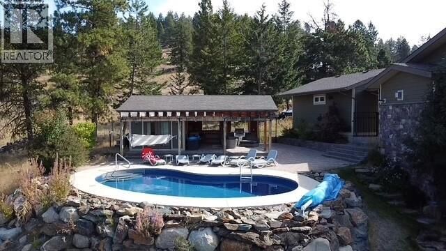 Property Photo: 1051 Bullmoose Trail BC V0H 1V6