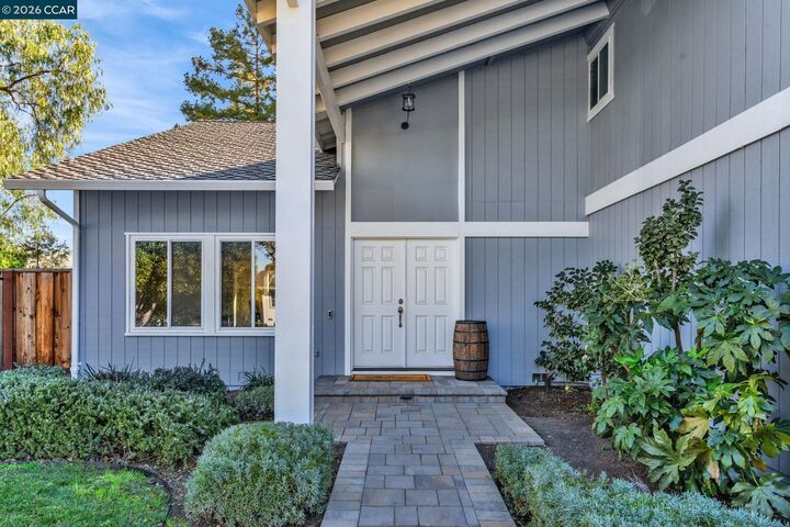 Property Photo:  327 Mt Washington Way  CA 94517 