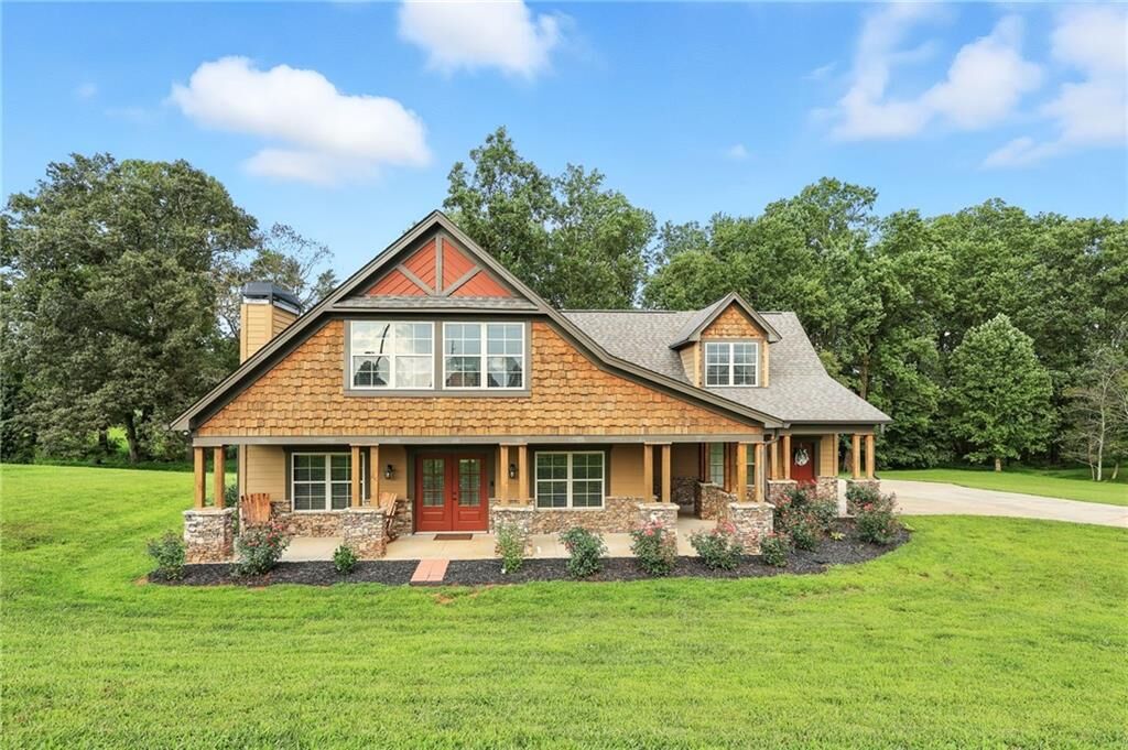 Property Photo:  5911 Bent Tree Way  GA 30527 