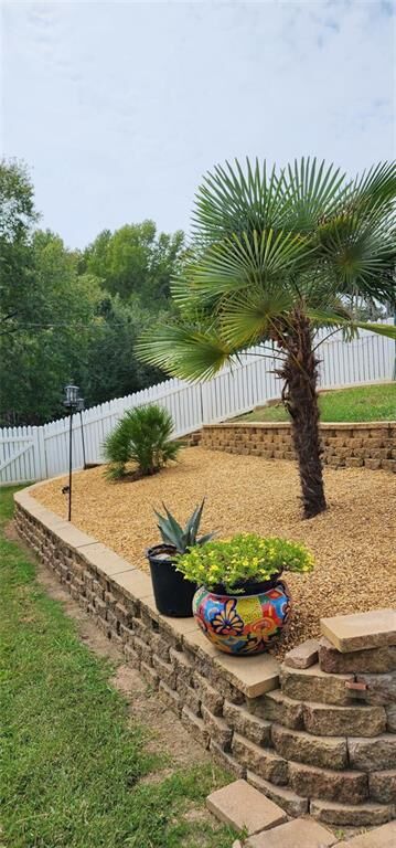 Property Photo:  240 Smithstone Path  GA 30214 