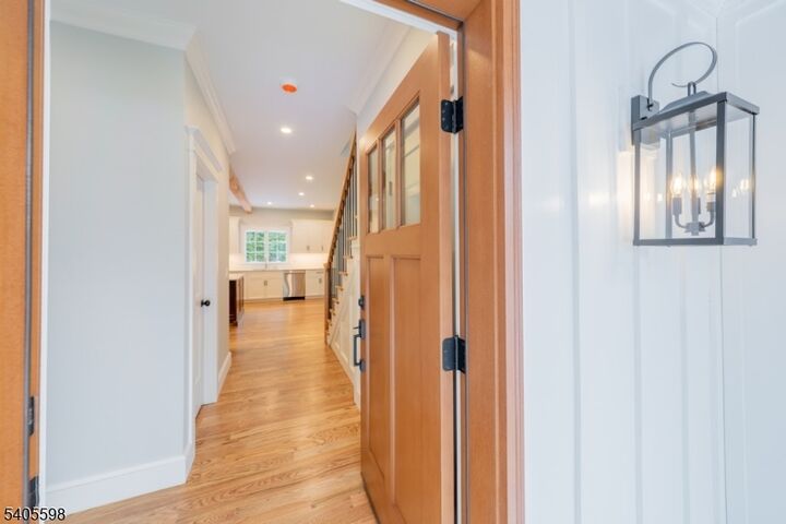 Property Photo:  28 North St  NJ 07446 