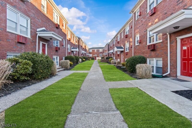 Property Photo:  476 Joralemon Street A-4  NJ 07109 