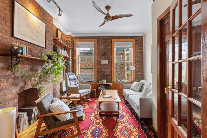 Property Photo:  515 Jersey Ave 5  NJ 07302 