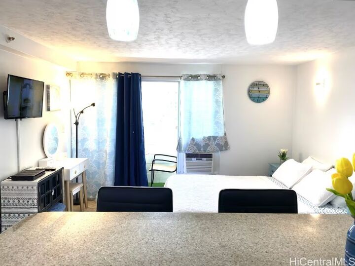 Property Photo:  2450 Prince Edward Street 1005A  HI 96815 