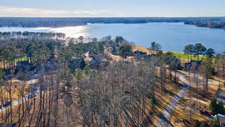 Property Photo: 1051 Emerald View Drive GA 30642