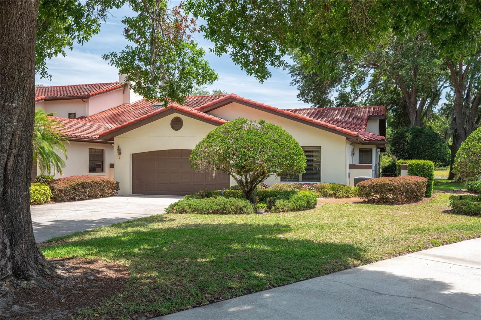 Property Photo:  139 Stratford Court  FL 33844 