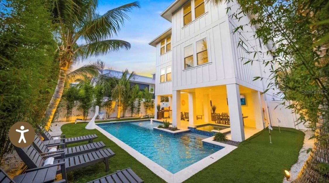 Property Photo:  2206 Avenue A  FL 34217 