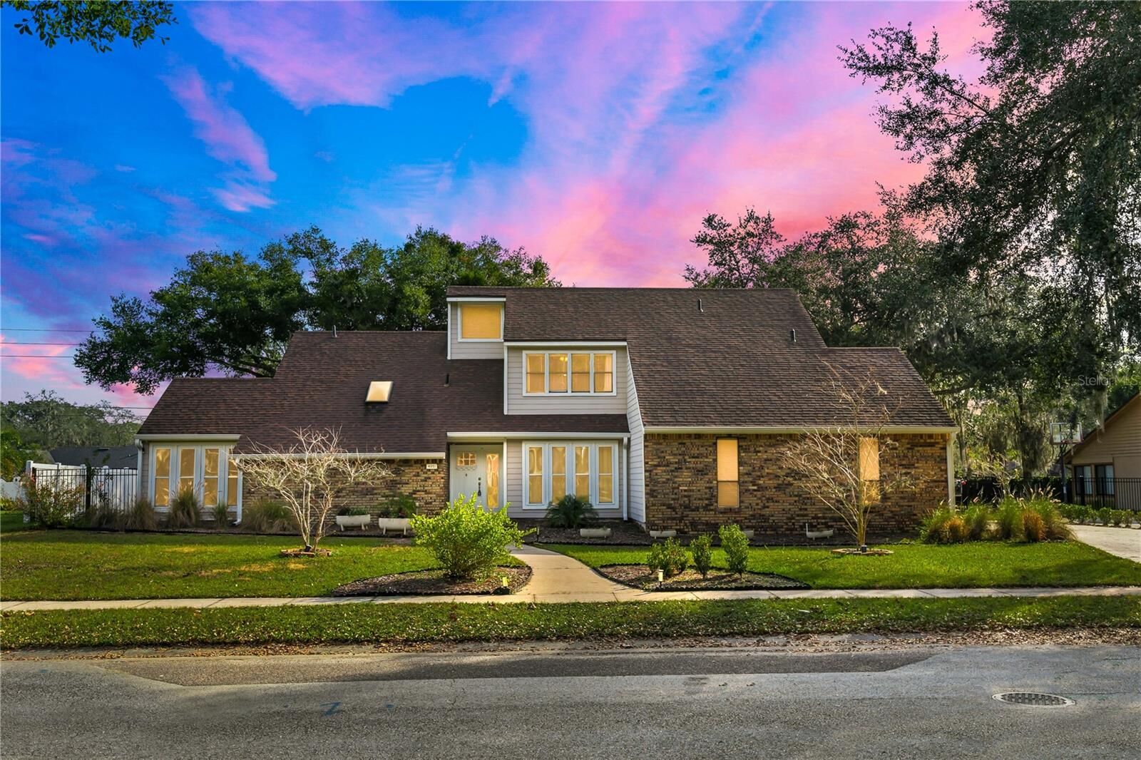 Property Photo: 4951 Courtland Loop FL 32708