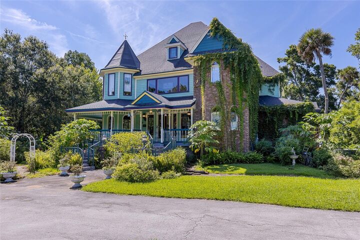 Property Photo: 6275 Halabrin Road FL 33844