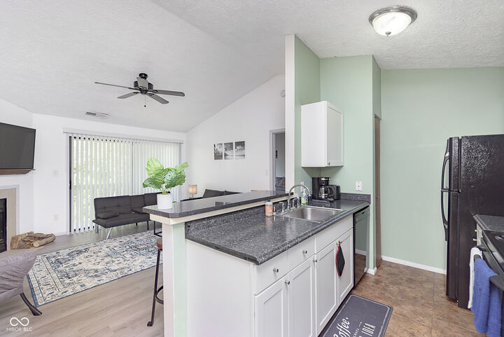 Property Photo:  4351 Village Parkway Circle W 9  IN 46254 