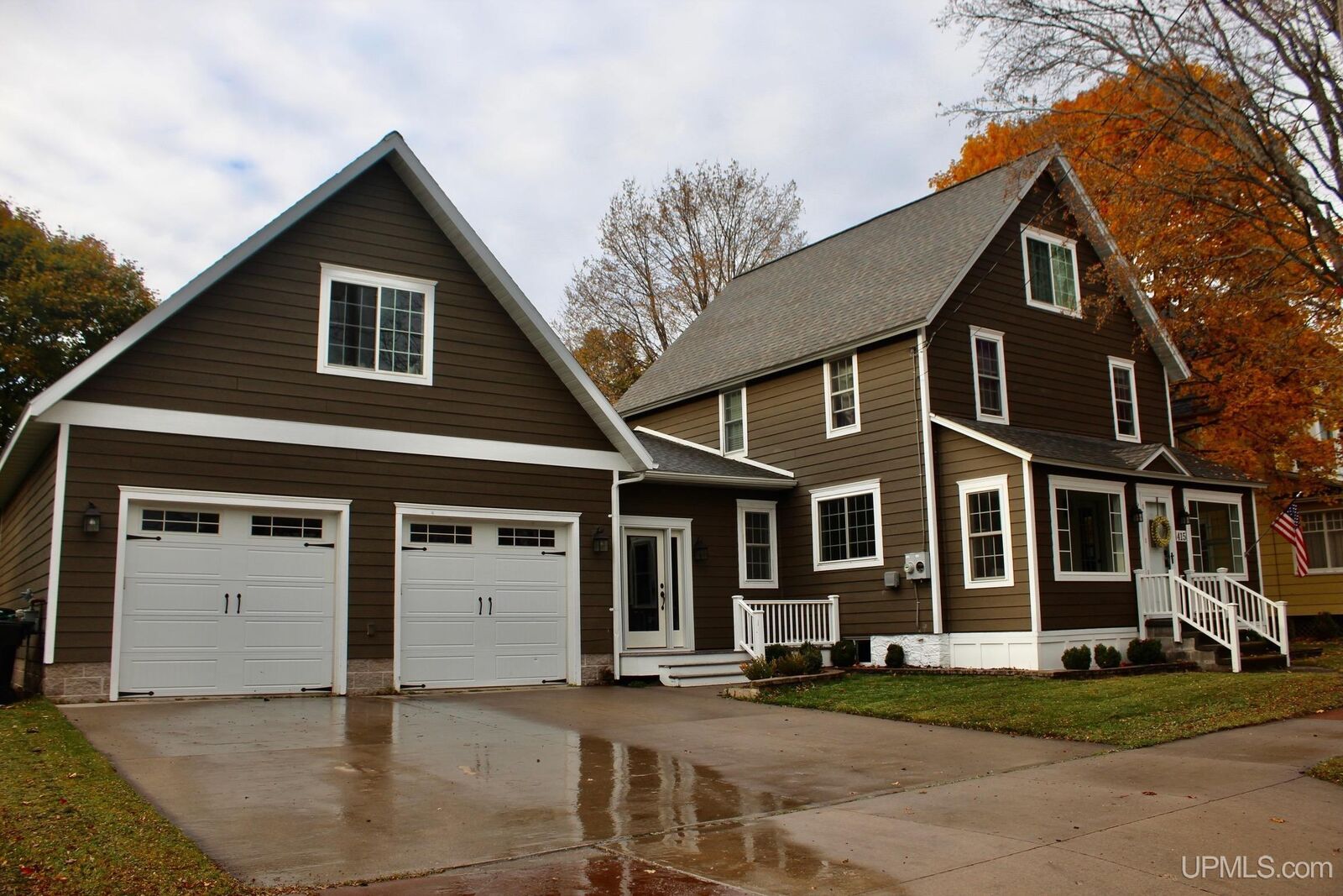 Property Photo: 415 Kearsarge Street MI 49913