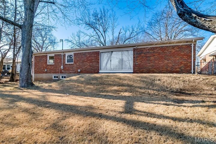 Property Photo:  11944 Roseview Lane  MO 63138 