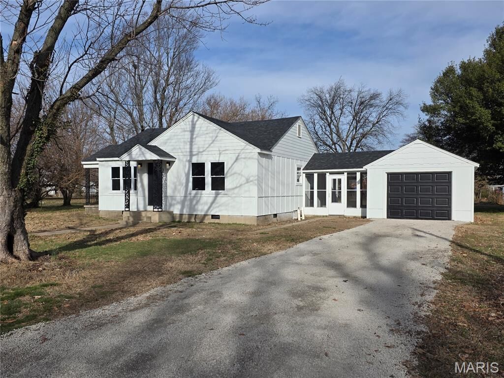 Property Photo:  312 Hardin Street  MO 63801 