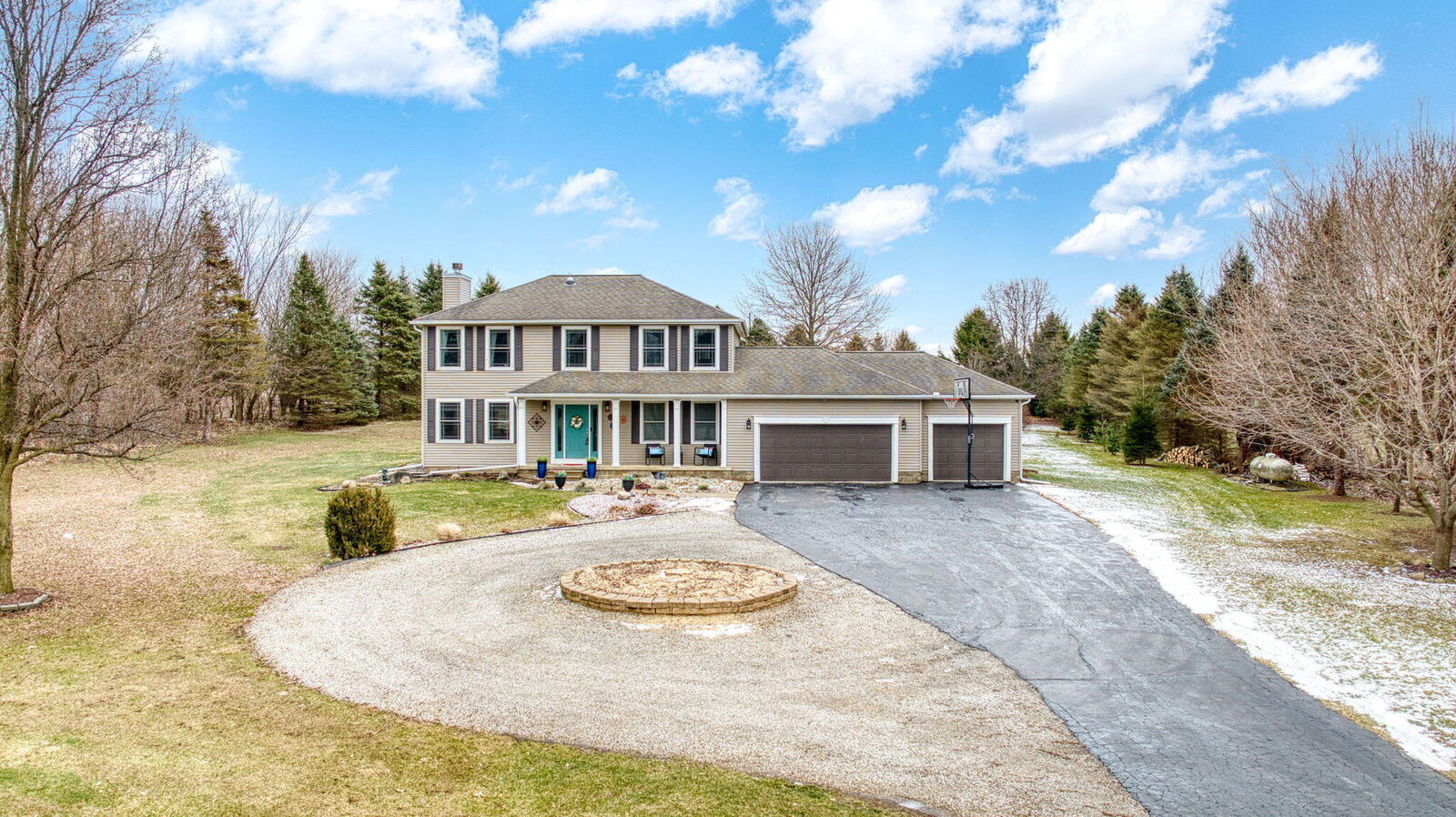 Property Photo:  4055 Mathews Road  MI 49283 