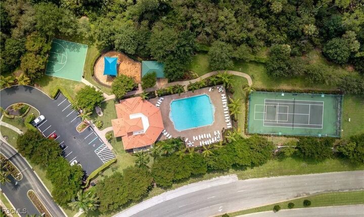 Property Photo:  10009 Salina Street  FL 33905 