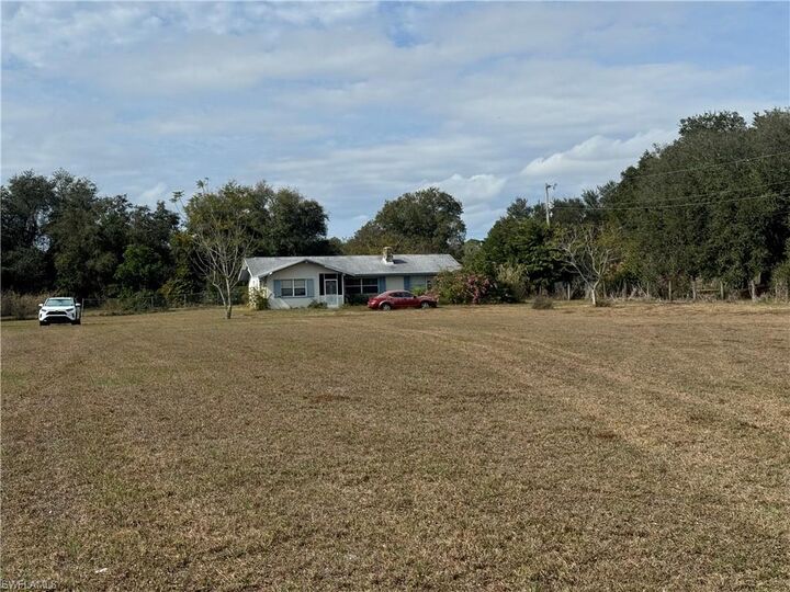 Property Photo: 1951 Valencia Dr FL 33917