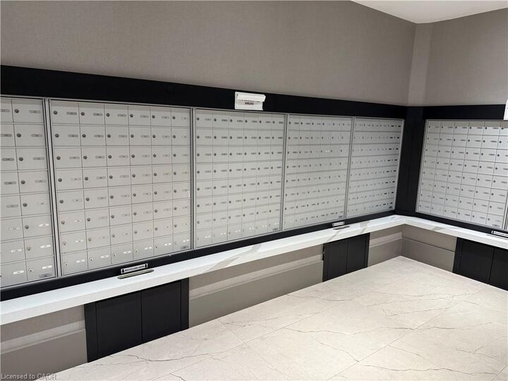 Property Photo:  55 Duke Street W 1701  ON N2H 0C9 