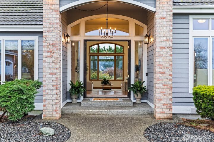 Property Photo:  2505  263rd Street Ct E  WA 98387 