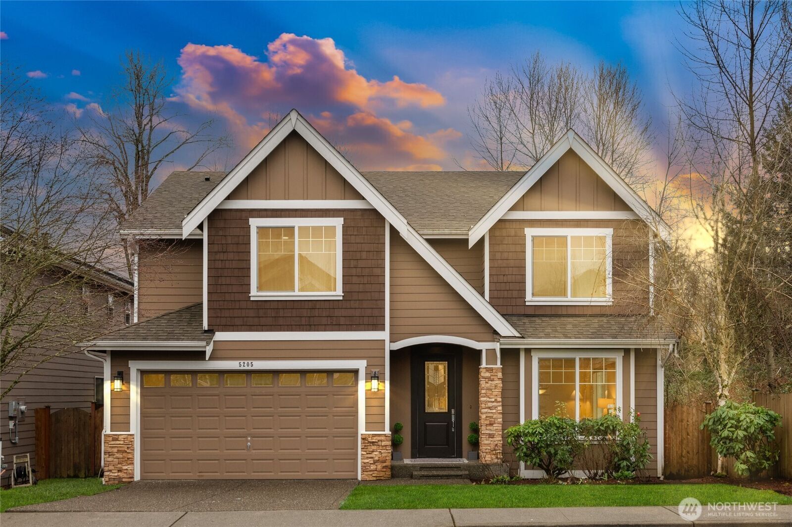 98059 Home for sale in Renton: 5205 NE 10th Street, Renton, WA 98059
