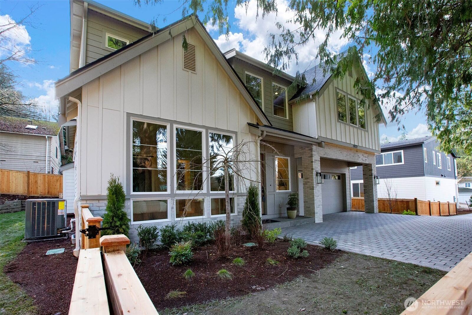 Property Photo:  8722  128th Avenue NE  WA 98033 