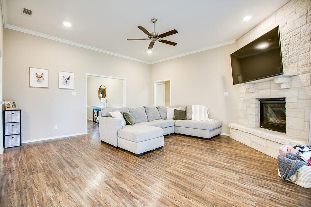 Property Photo: 5333 Coral Way TX 76904