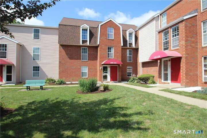 Property Photo: 113 Heather Ridge 113 CT 06484