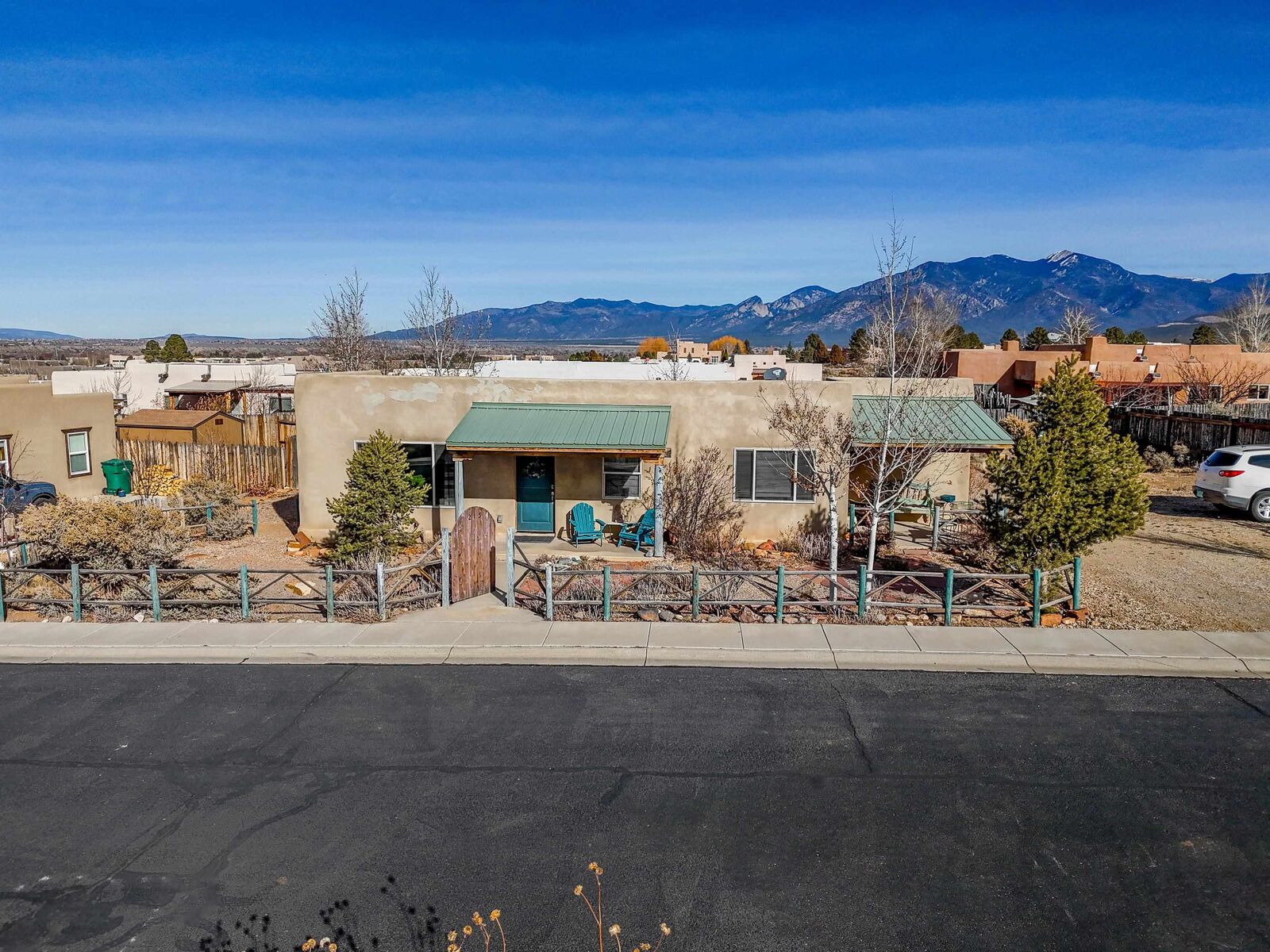 Property Photo: 215 Las Olas Dr NM 87571