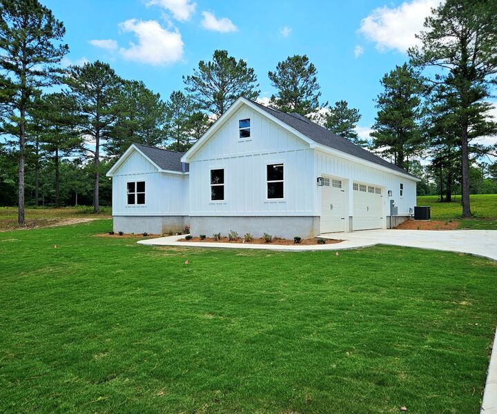 Property Photo:  270 Woodridge Lane  GA 39827 