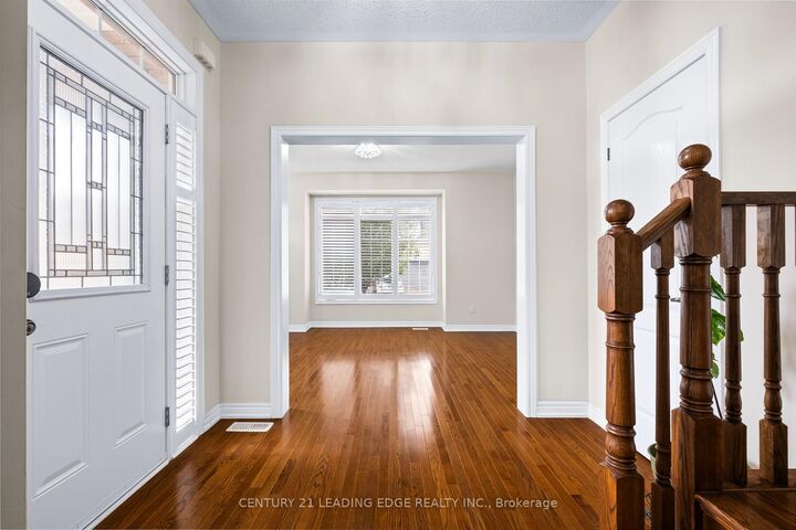 Property Photo:  35 Lobelia Street  ON L6R 3Z6 