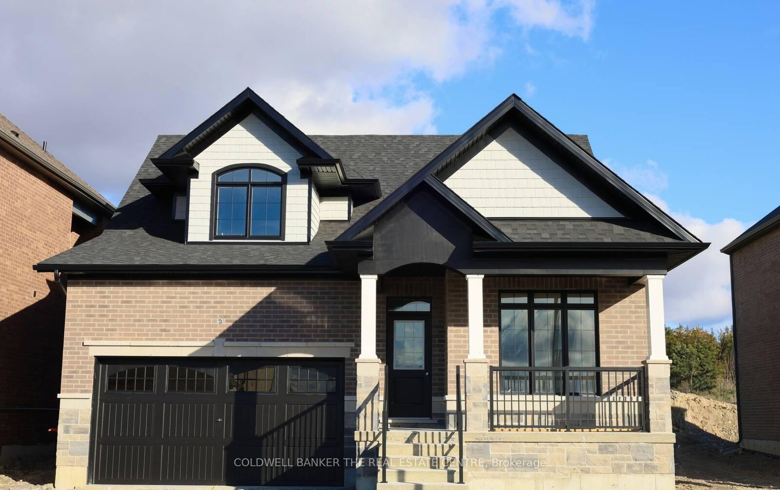 Property Photo: 4 Fisher Road ON K9V 0P9