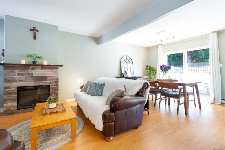 Property Photo:  3570 Norwell Dr 6  BC V9T 1X6 