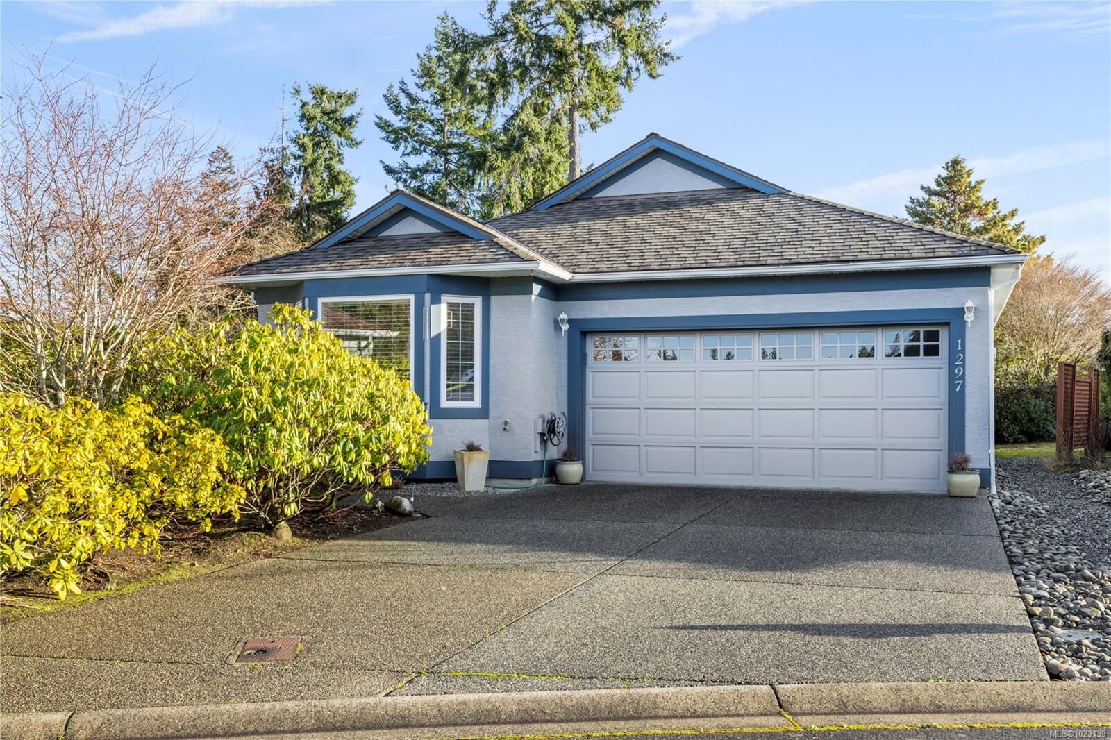 Property Photo: 1297 Oceanside Dr BC V9K 2K4