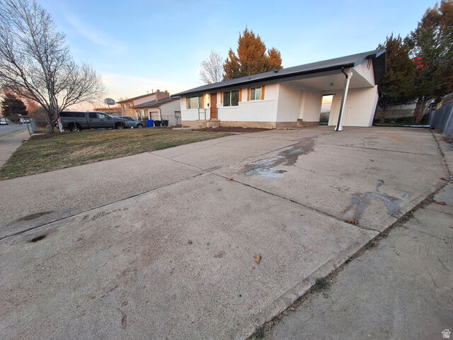 Property Photo: 1226 N 450 W UT 84015