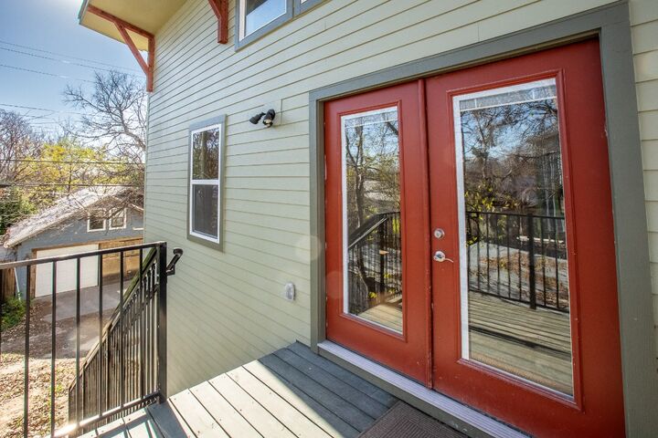 Property Photo:  807 Keasbey Street 2  TX 78751 